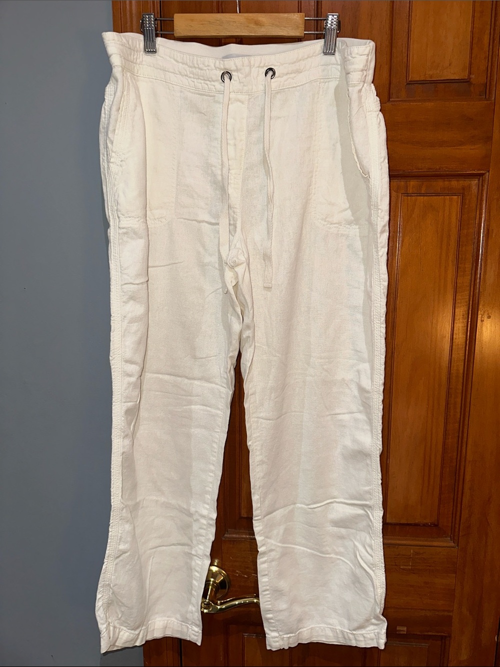 Women’s Cream Drawstring Linen-Blend Pants